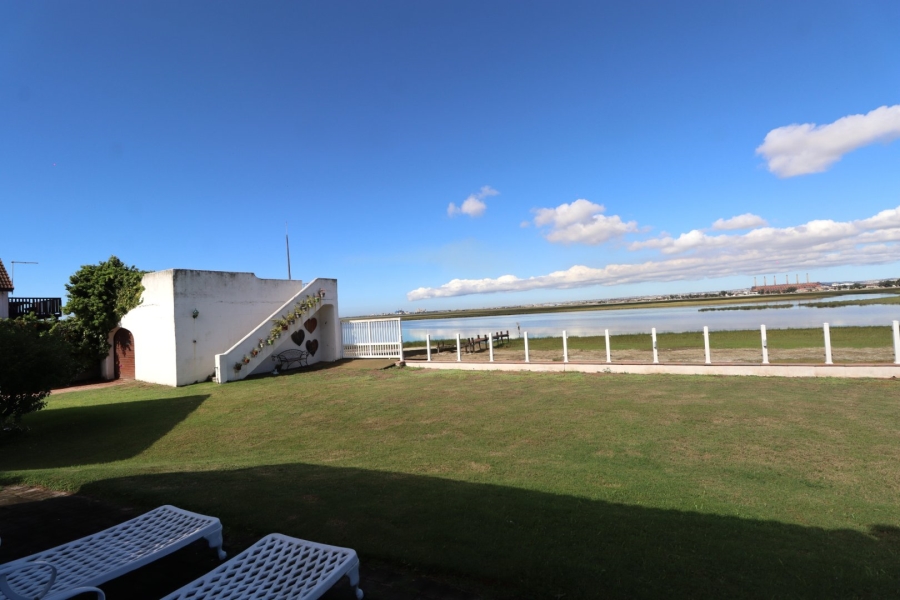 4 Bedroom Property for Sale in Amsterdamhoek Eastern Cape